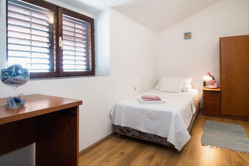 Split Accommodation 部屋 写真