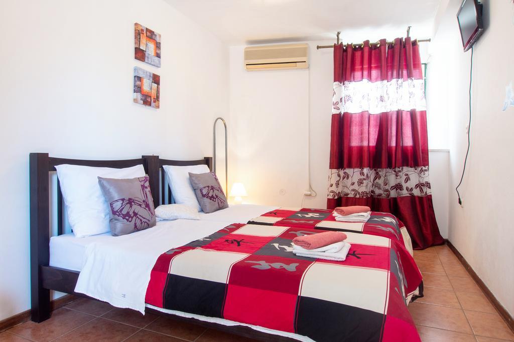 Split Accommodation 部屋 写真