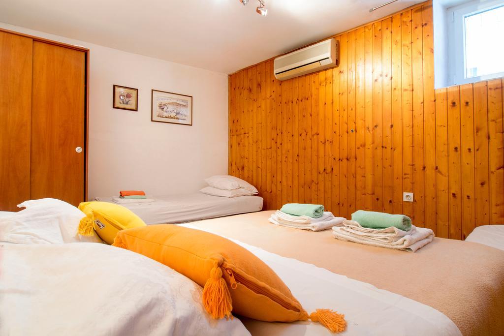 Split Accommodation 部屋 写真