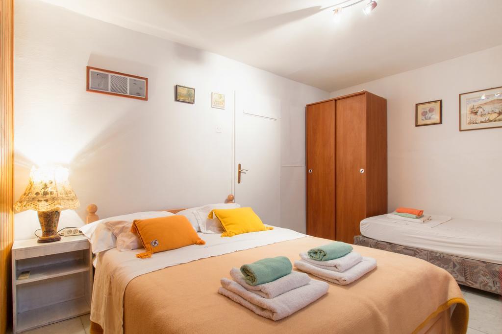 Split Accommodation 部屋 写真